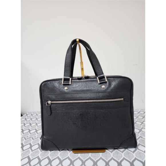 Authentic Louis Vuitton Taiga Alexander Briefcase Igor Business Bag - Picture 1 of 12